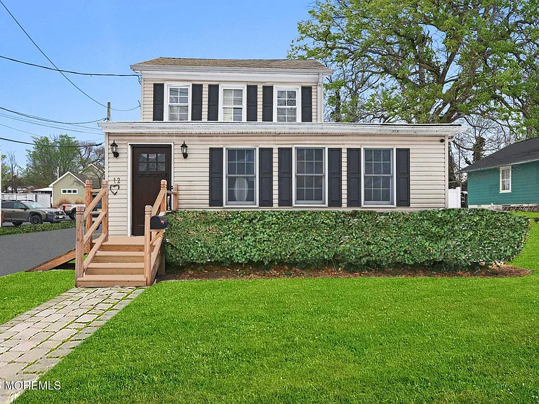 Oceanport, New Jersey:
$600,000 Purchase
Residential