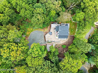 Ocean, New Jersey:
$675,000 Purchase
Residential