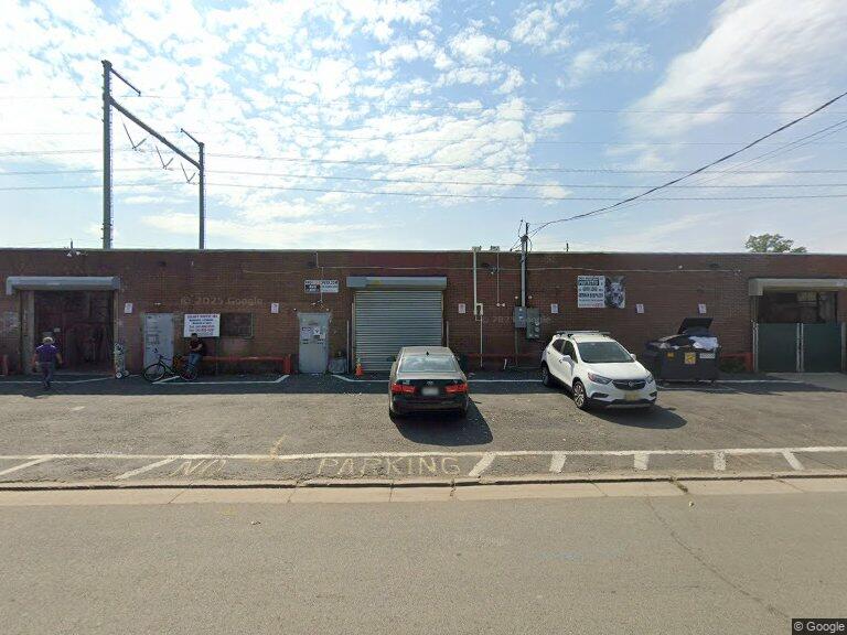 Roselle, New Jersey:
$800,000 Purchase
Commercial