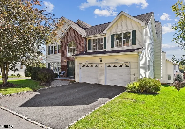 Warren, New Jersey:
$920,000 Purchase
Residential