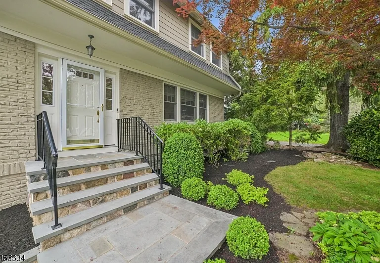 South Orange, New Jersey:
$999,000 Purchase
Residential