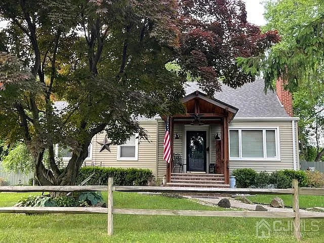 Piscataway, New Jersey:
$560,000 Purchase
Residential