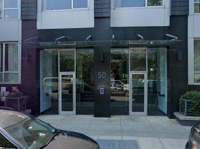 Brooklyn, NY
$1,425,000 Purchase
Condo