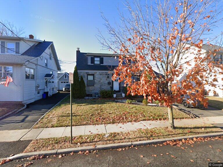 Union, New Jersey:
$575,000 Purchase
Residential
