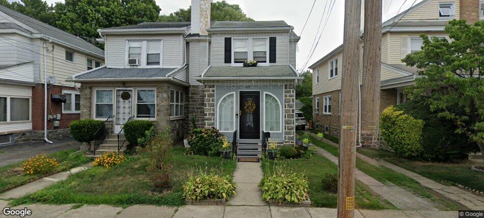 Upper Darby, Pennsylvania:
$250,000 Purchase
Residential