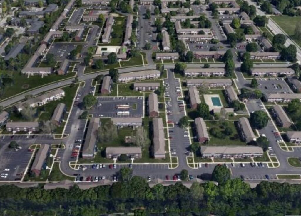 Indianapolis, Indiana: 
$29,000,000 Purchase and $8,100,000 Refinance
Coppertree Apartments
