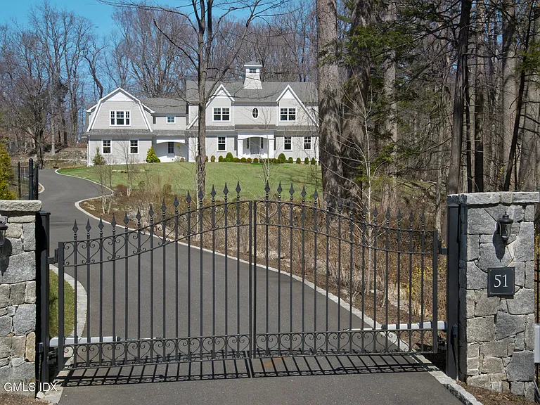 Greenwich, Connecticut: Single Family Appraisal